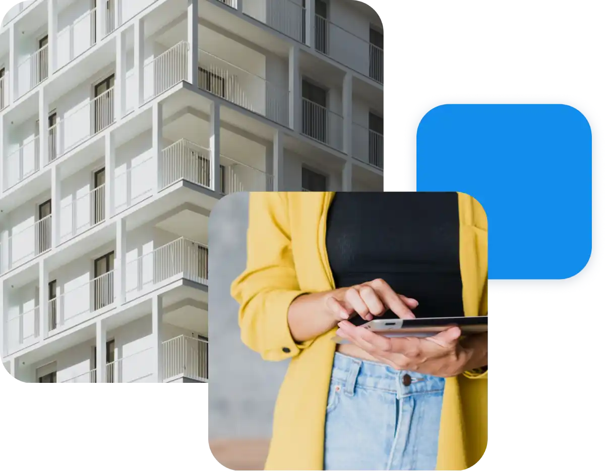 Edificio moderno multipiano con balconi, persona in giacca gialla usa un tablet. Sfondo con figura geometrica blu.