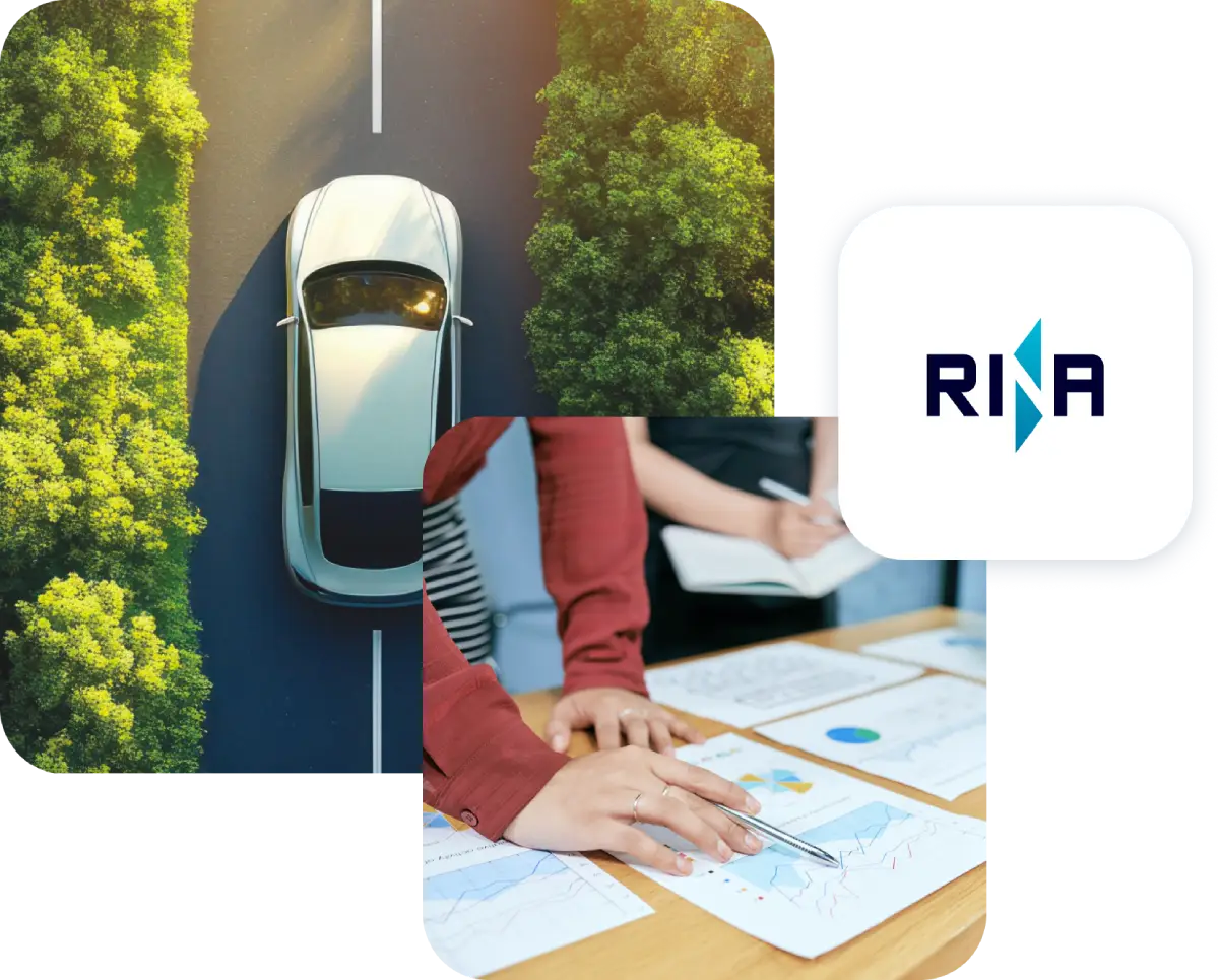 Auto vista dall'alto su strada alberata; analisi dati e logo RINA accanto a mani su documenti.