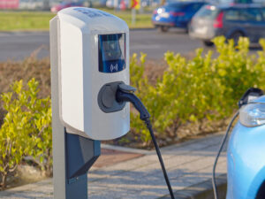 Colonnina auto elettrica