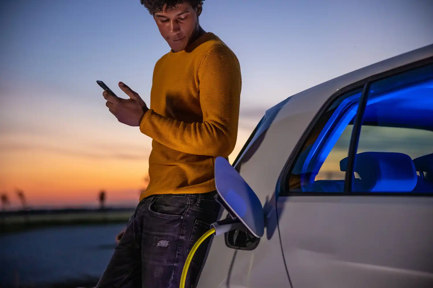 Ricarica auto elettrica: quanto costa?